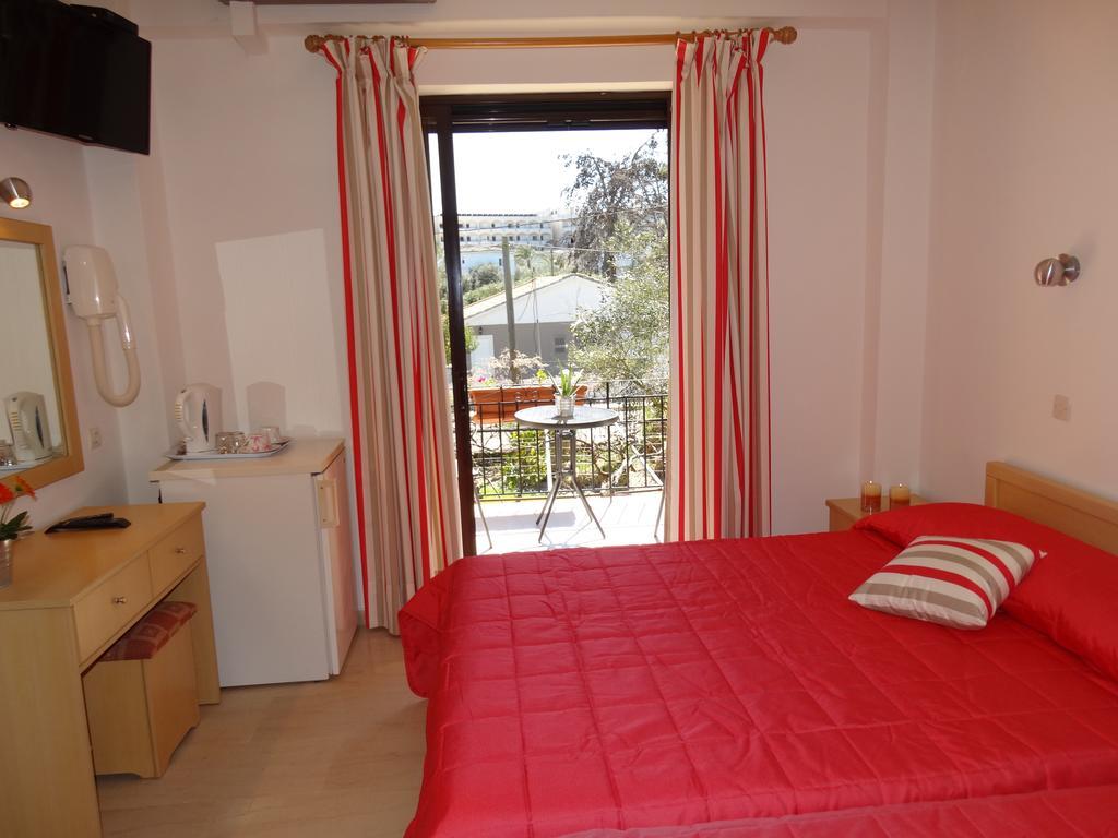 Dassia Beach Pension Δωμάτιο φωτογραφία