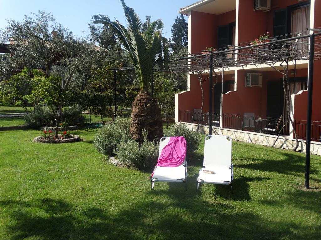 Dassia Beach Pension Εξωτερικό φωτογραφία